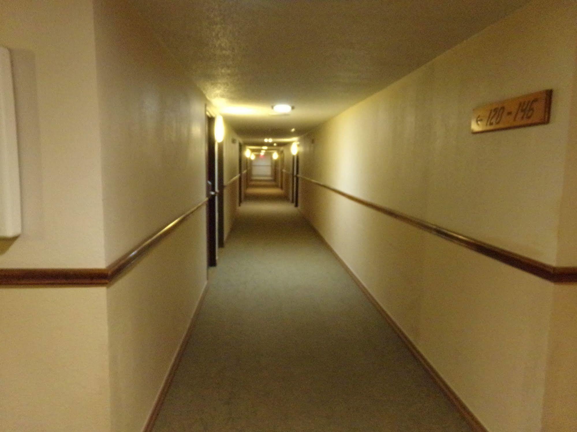 אלטוס Regency Inn & Suites מראה חיצוני תמונה